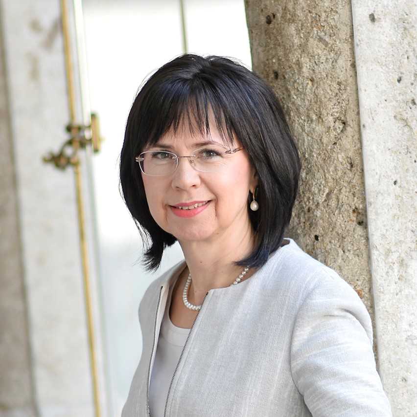 Anwältin Mag. Murko-Modre in Klagenfurt