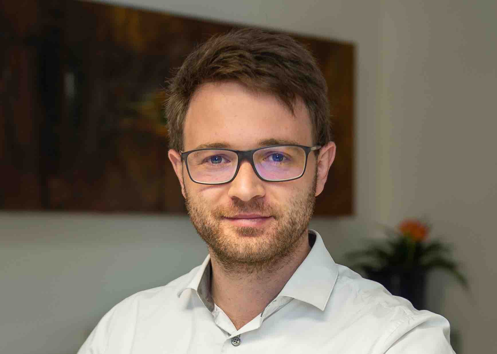 Anwalt Dr. Kirschner Wels