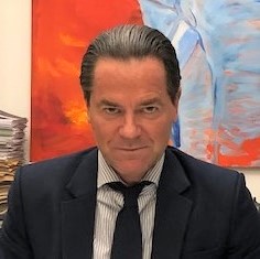 Anwalt Dr. Andreas Oehler 1070