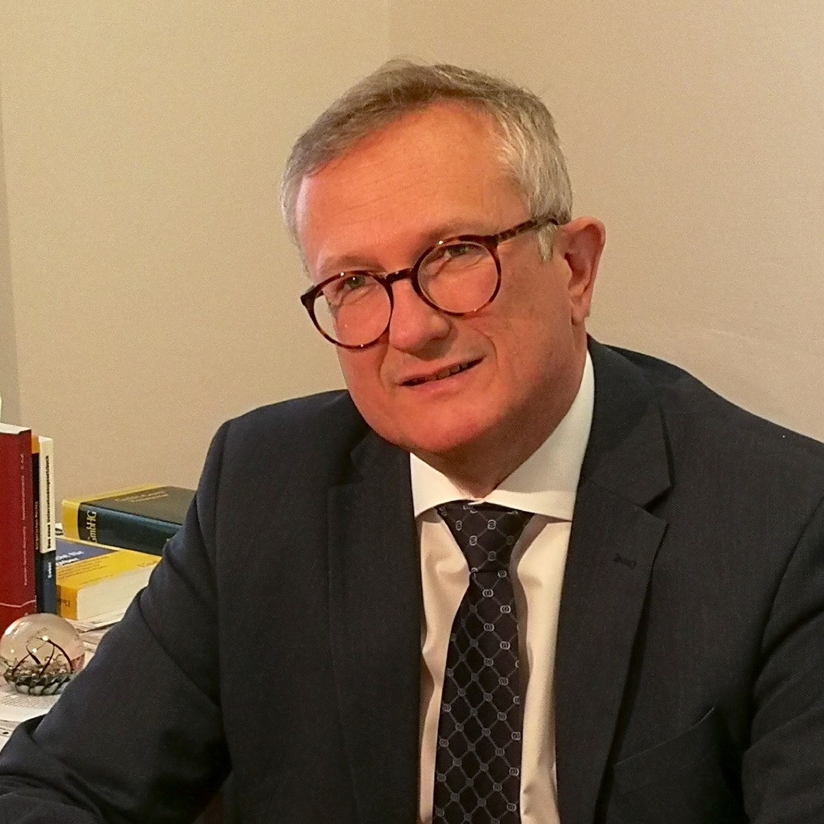 Rechtsanwalt Dr. Bernd Brunner