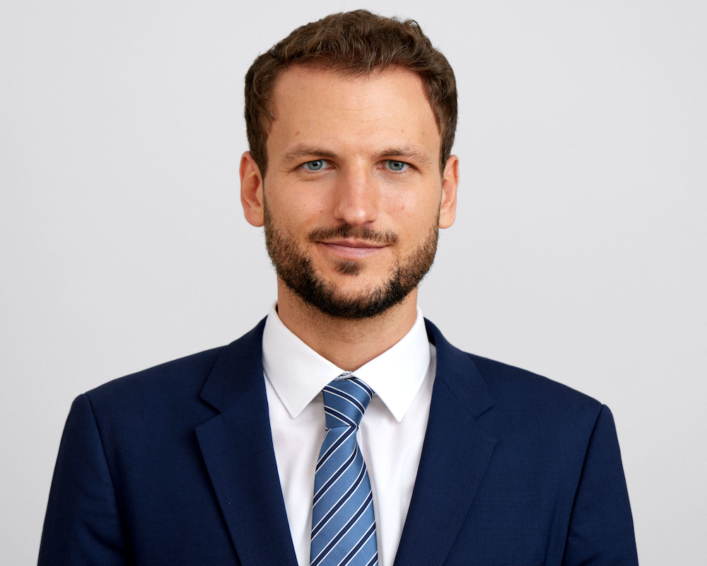 Dr. Elias Schönborn Profilfoto 223