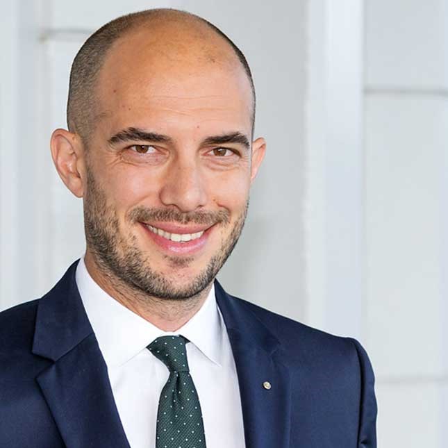 Advokat Dr. Claude Schrank