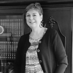 Rechtsanwältin Dr. Julia Güthoff